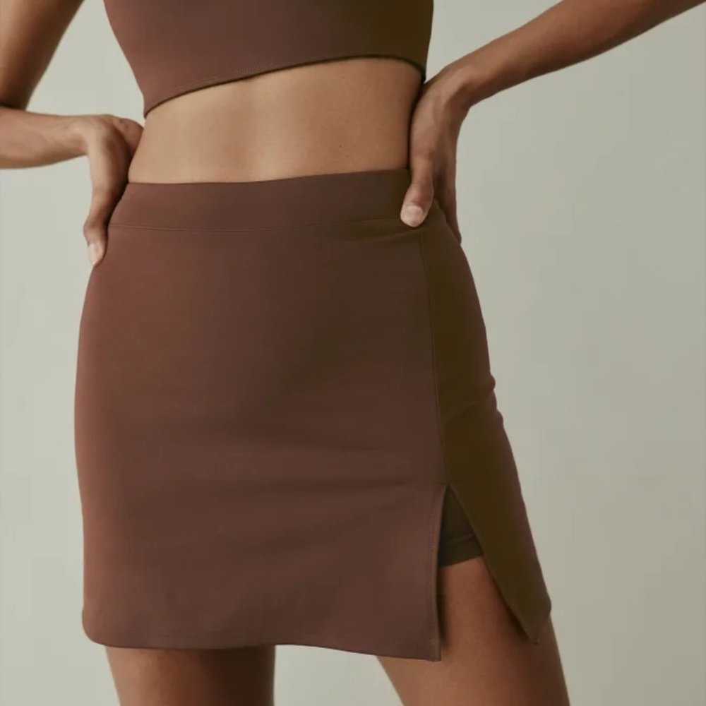 Reformation Nina Ecomove Active Skirt (Cafe, Size XS)